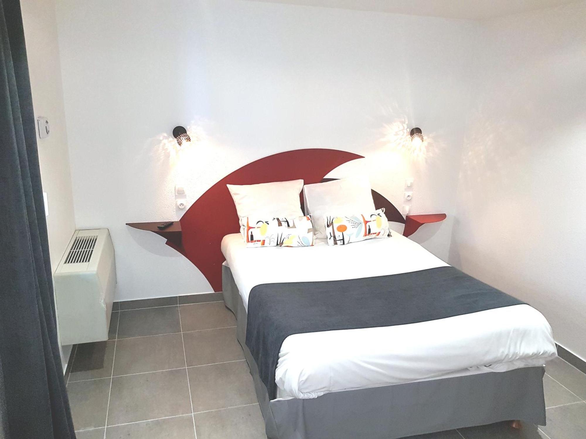 Brit Hotel Porte D'Espagne Περπινιάν Εξωτερικό φωτογραφία